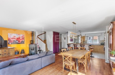 Appartement en attique duplex plein de charme avec balcon