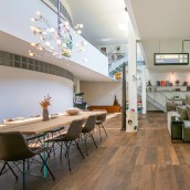 Superbe loft en attique de 340 m2 avec terrasse de 90 m2 dans un écrin de verdure